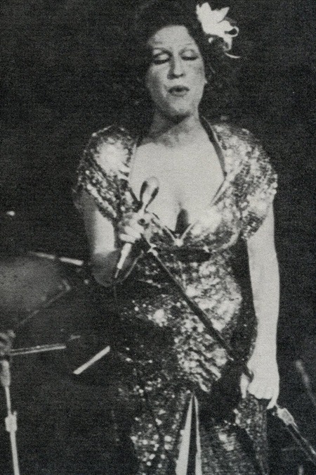 BetteBack: Bette, The Clotheshorse! BetteBack: Bette, The Clotheshorse!