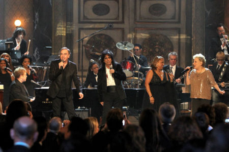 Bette, Darlene Love, Other Inductees Perform At Rock And Roll Hall Of Fame Awards Bette, Darlene Love, Other Inductees Perform At Rock And Roll Hall Of Fame Awards