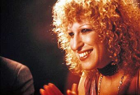 85231312 - bootleg betty