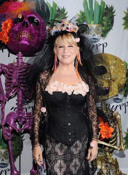 Hulaween 2011: Photos Hulaween 2011: Photos