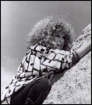 385010_223683811038597_221327031274275_541419_329009499_n