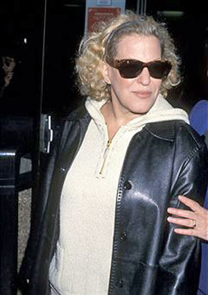 112805819 - bootleg betty
