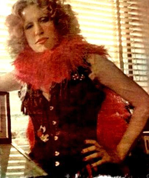 Bette---the-divine-miss-m-( - bootleg betty
