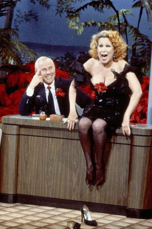 Bette sings "Fat As I Am" on Johnny Carson's Tonight Show