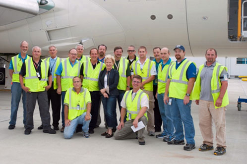 Bette & The Boys Of Company B ~ Boeing