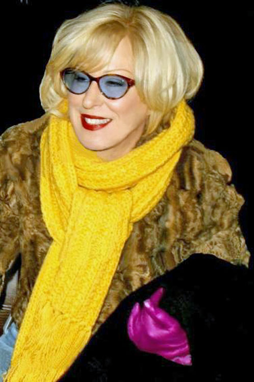 actress-bette-midler-photos