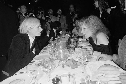 BetteBack July 8, 1977:Bette Signs To Do Movie, 'Two For the Seesaw' BetteBack July 8, 1977:Bette Signs To Do Movie, 'Two For the Seesaw'
