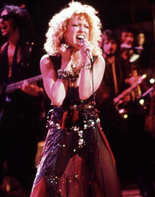 Audio: Keep on Rockin' by Bette Midler 14JPBETTE6-popup