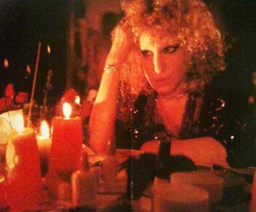 555250_281661328596994_7404 - bootleg betty 555250_281661328596994_7404