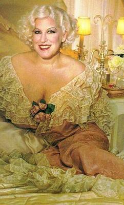 Bette Midler To Play Mae West In HBO Films Biopic From William Friedkin e7cff68960d8e307e51b02303edcf32b
