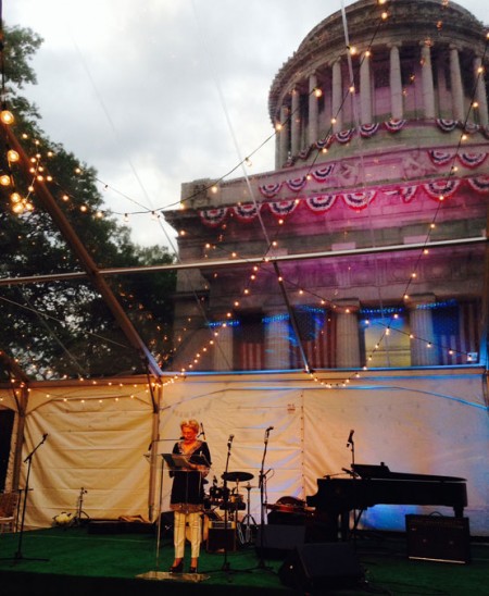 There is no one like Bette Midler! Bette's-picnic-5