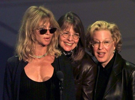 Actresses goldie hawn (l), diane keaton (c) and be - bootleg betty Actresses Goldie Hawn (L), Diane Keaton (C) and Be
