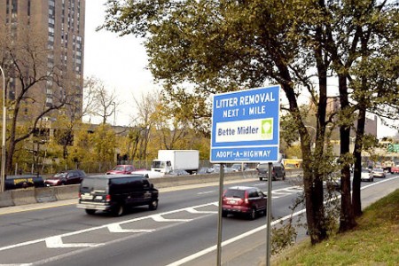 BetteBack November 10, 1991: Bette Midler joins campaign to combat litter alg-bette-midler-highway-jpg