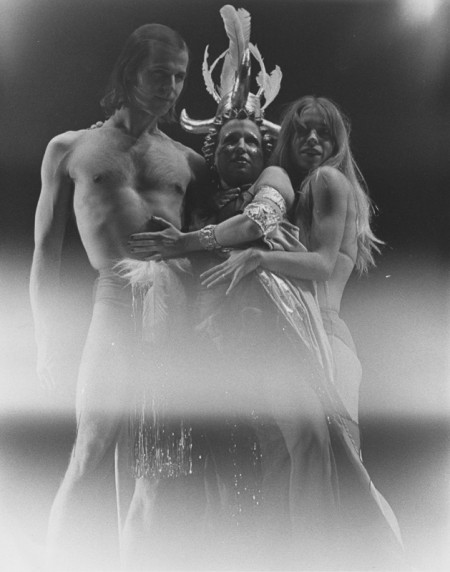 BetteBack Review May 3, 1971: Bette Midler Gives Extraordinary Performance In Tommy 71-Tommy-kh-6