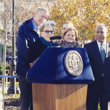 Mayor de Blasio Celebrates One Millionth Tree with Former Mayor Michael Bloomberg, Bette Midler, Volunteers, and Community Members 12237524_1679494495630005_1409034561_n
