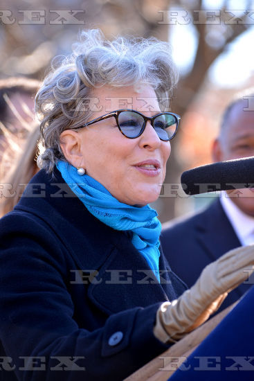 The Millionth Tree Planting In New York: Bette Midler Had A Dream The Millionth Tree Planting In New York: Bette Midler Had A Dream
