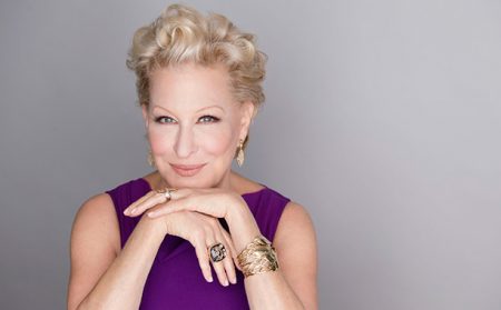 Bette Midler Talks Social Media — and Why She Sent Kim Kardashian ‘Kudos’ After Their Twitter Feud bette-midler-extralarge_1412020264649