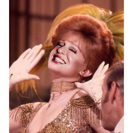 BetteBack April 29, 2002: Even In 2002 They're Asking Bette Midler To Play 'Hello Dolly' But For Television 12677245_1537066276596664_198796284_n