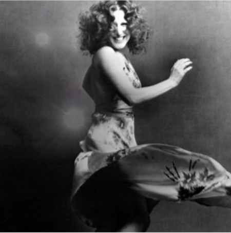 12-PACK: BETTE MIDLER: Twelve Songs You May Not Have Known Bette Midler Covered. 2016-11-24_23-24-24